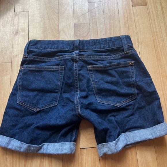Gap women short - Picture 2 of 3